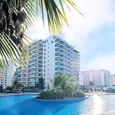 Caesar Vitus Design Lägenhet