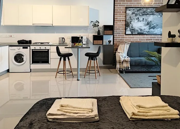 Caesar Vitus Design * Iskele District (Northern Cyprus)