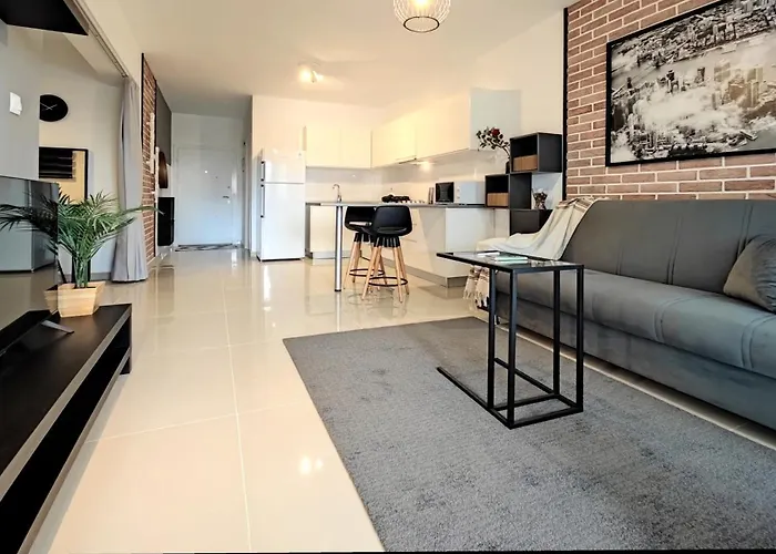 Caesar Vitus Design *