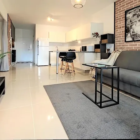 Caesar Vitus Design *